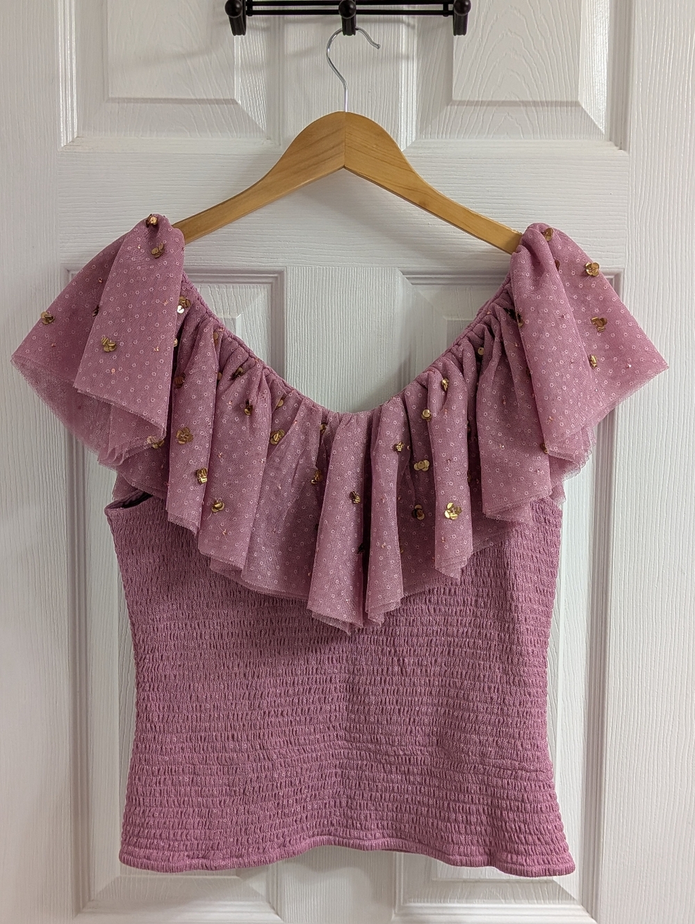 Anthropology Maeve Smocked Ruffle Sequin Blouse Medium Like New Gold Mauve - Picture 5 of 5